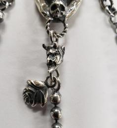 20ROS002SS : ROSARY / MARIA MAGDALENE & SKULL