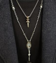 20ROS002SS : ROSARY / MARIA MAGDALENE & SKULL