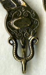 16KBLC-FE001 : Aguila Mexicana Feather Keyholder