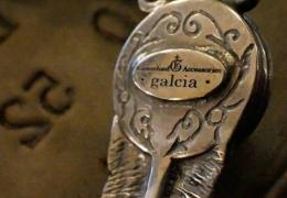 16C-BR-FE001SS : FEATHER BRACELET LARGE