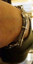 16C-BR-FE001SS : FEATHER BRACELET LARGE