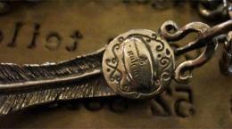 16C-BR-FE002SS : FEATHER BRACELET SMALL